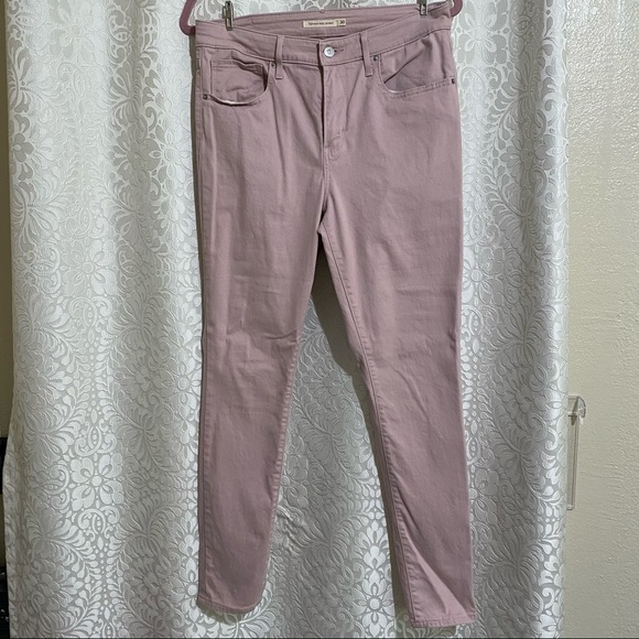Pink Levi’s Jeans - Picture 1 of 9